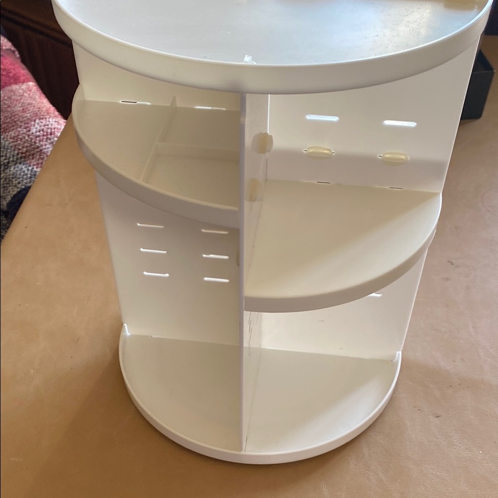 White Rotating Organizer - Picture 8 of 8